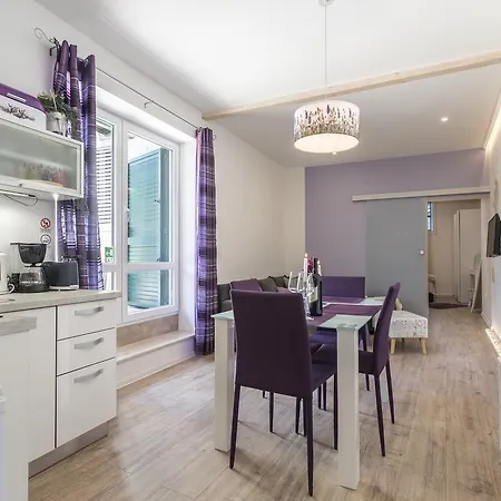 Apartment Lavanda & Rozmarin Split