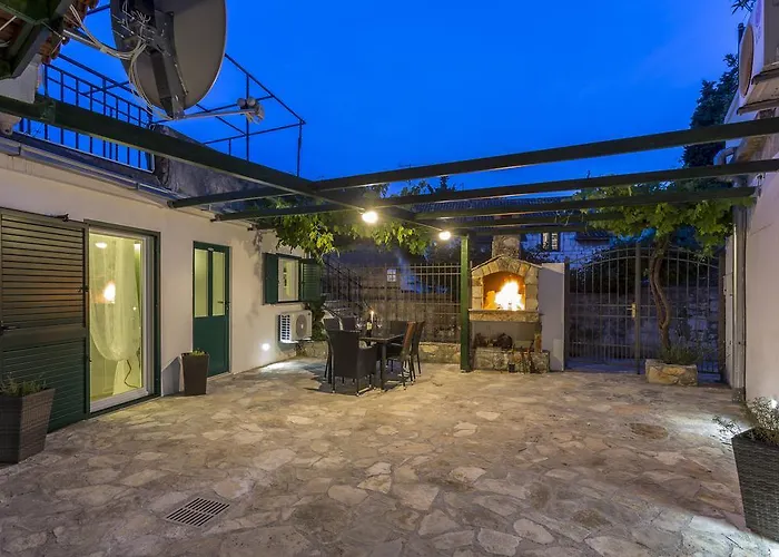 公寓 Lavanda & Rozmarin *